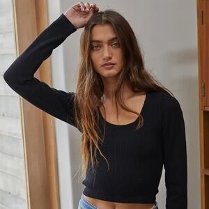 Drifter Ribbed Scoop Neck Knit Crop Top